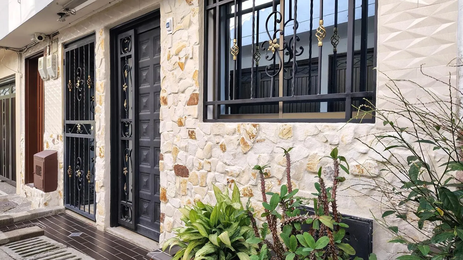 Сasa de vacaciones Casa Hevenie, Hospedaje Familiar Comodo Y Bien Ubicado Medellín Colombia
