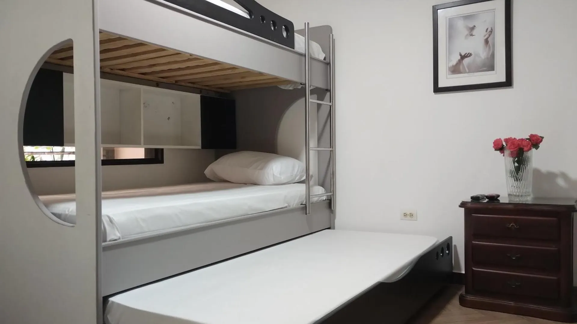 Casa Hevenie, Hospedaje Familiar Comodo Y Bien Ubicado Medellín Casa vacanze