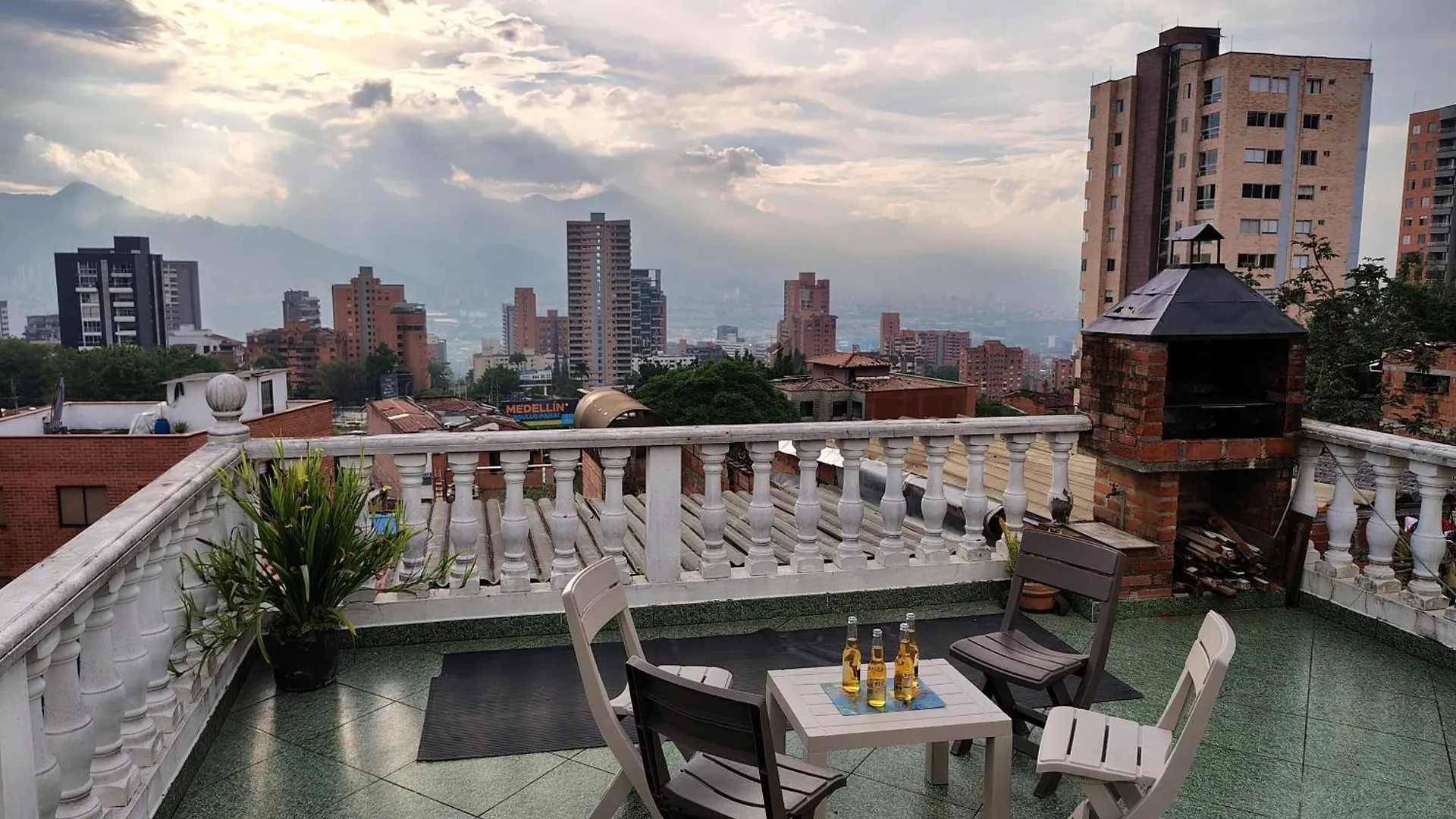 Casa vacanze Casa Hevenie, Hospedaje Familiar Comodo Y Bien Ubicado Medellín